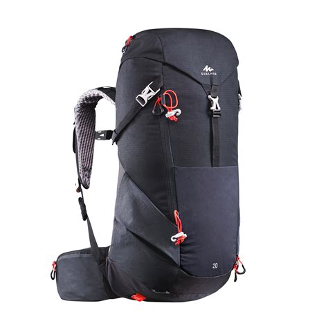 quechua mh500 backpack.